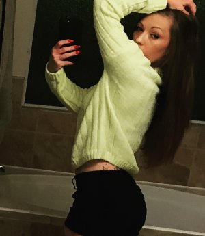 Milina sex dating in Watertown
